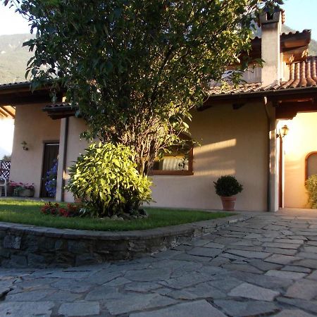 Les Hirondelles Bed and Breakfast Fenis Εξωτερικό φωτογραφία